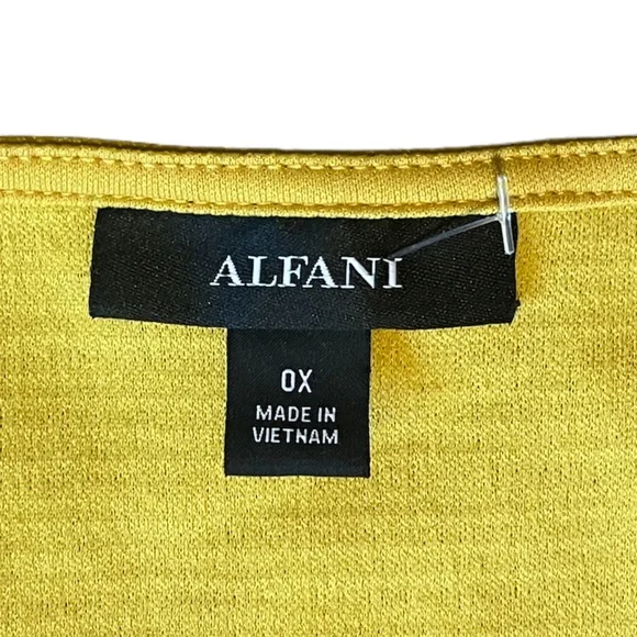 NWOT Alfani Striped Sleeveless Scoop-Neck Top, Goldenrod | 0X (12W) - Picture 5 of 11